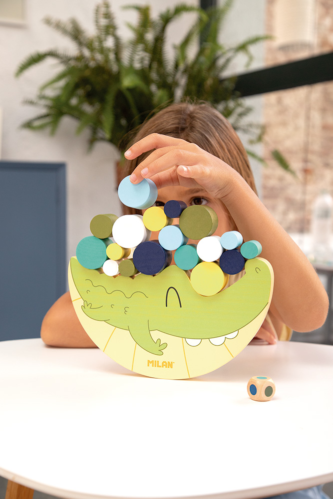 243137-EC Igra edukativna drvena slagalica MILAN COCO BALANCE//KROKODIL P6