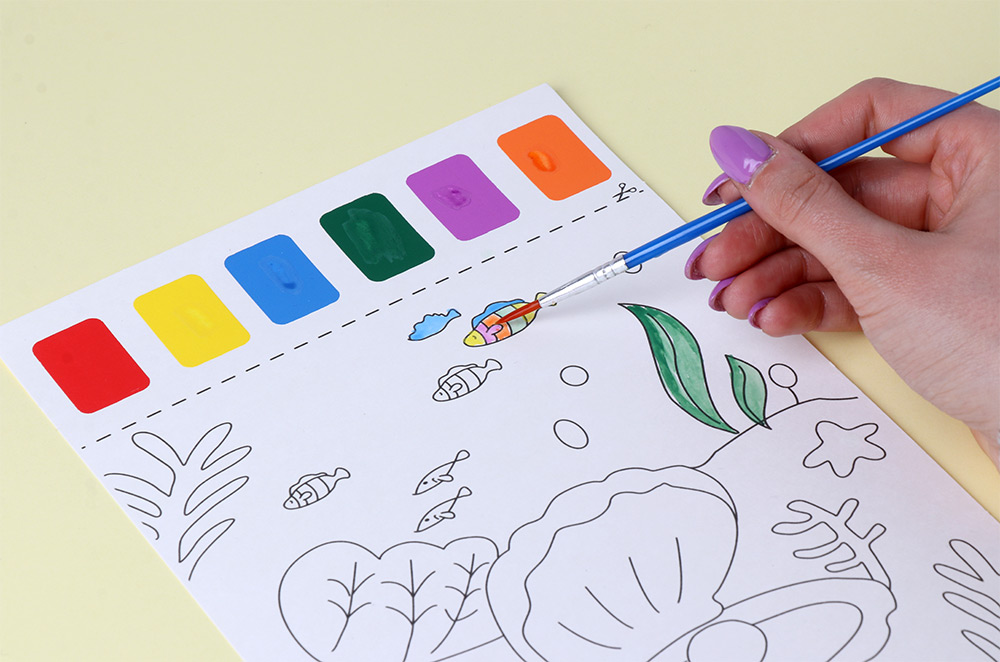 243772-EC Bojanka za djecu Akvarel listovi sa kistom Karbon B5, 6 listova, bls P50