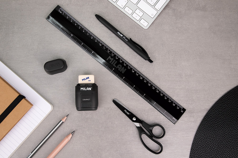 244534-EC Gumica+šiljilo dvostruko MILAN Compact Shadow display P16/128