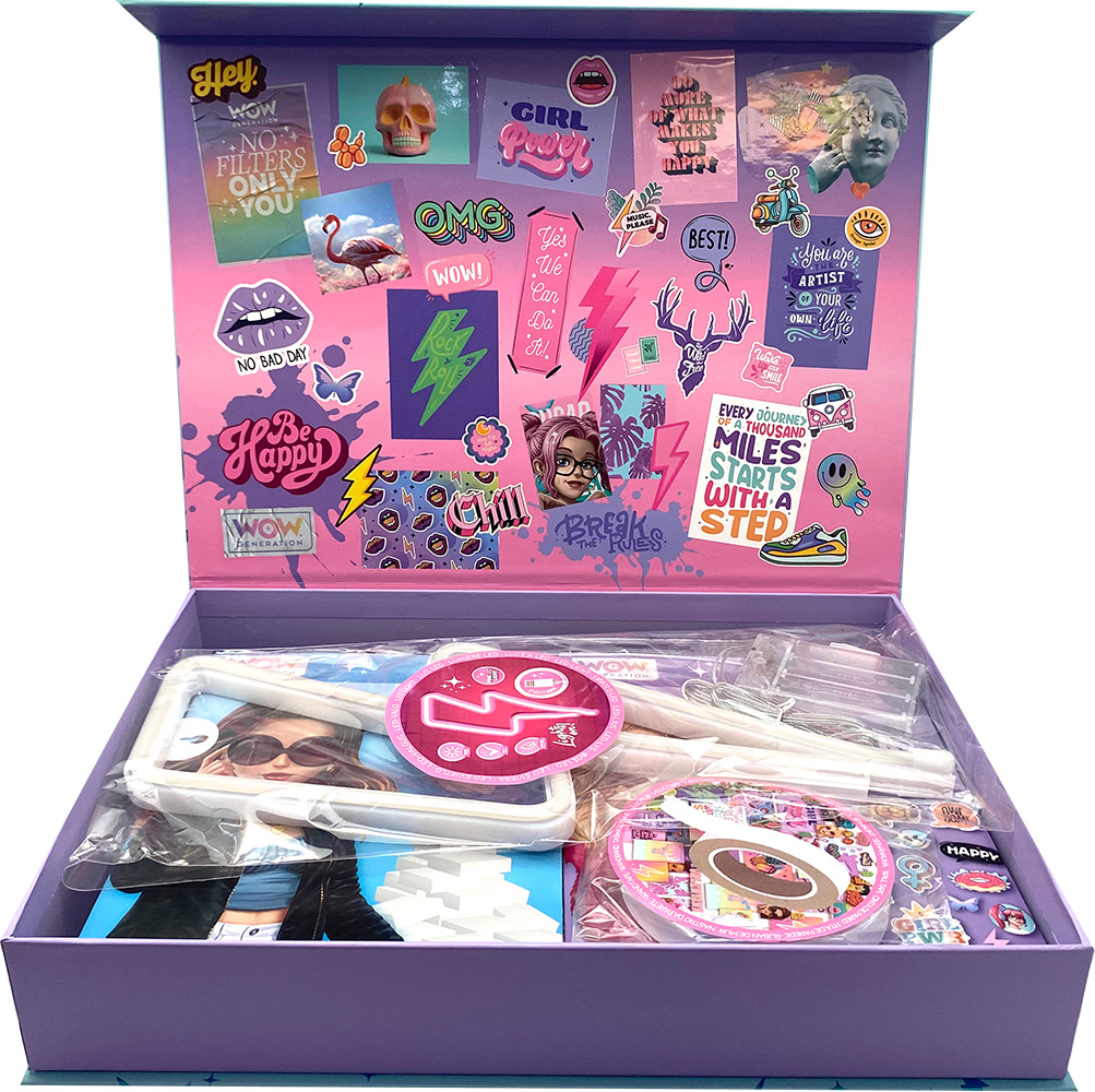 247010-EC Set za dekoraciju sobe WOW Generation s LED munjom, P6