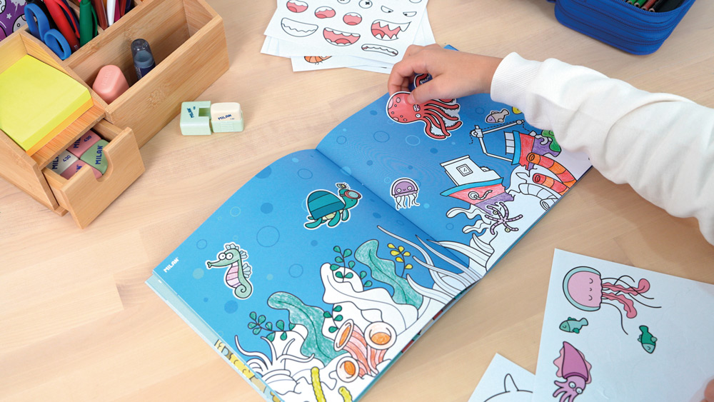 248516-EC Bojanka s naljepnicama za djecu MILAN BLUE ODISSEY P30