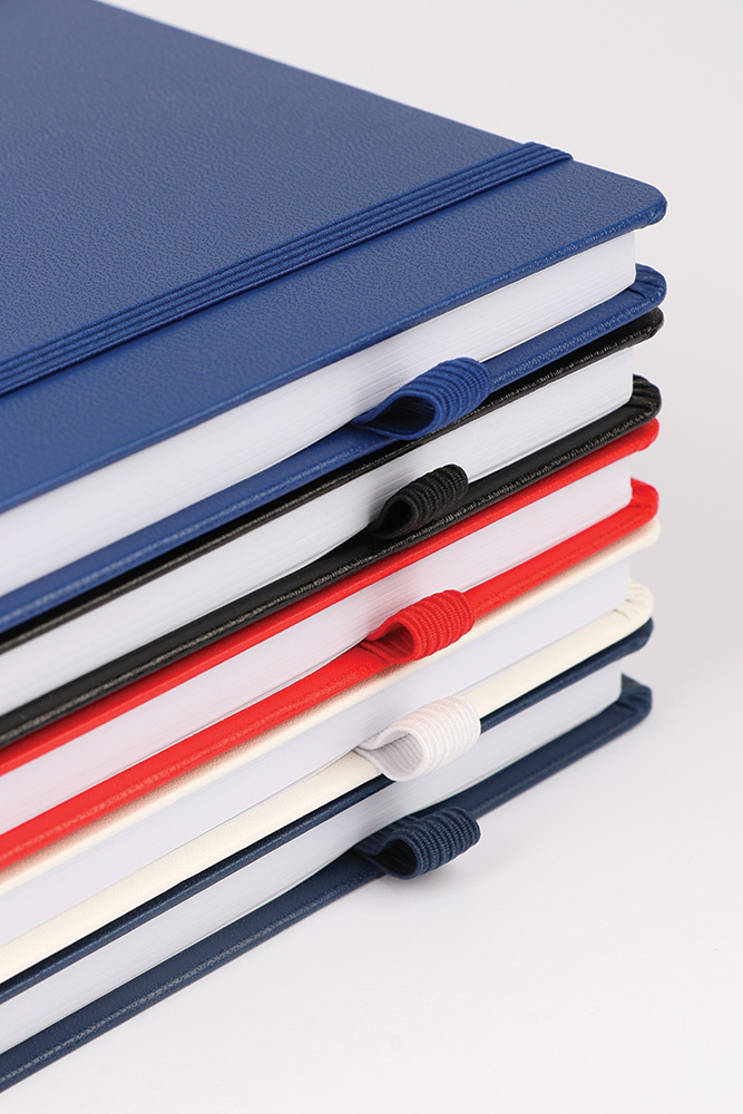 248822-EC Notes VEGA A5 14x21cm t.plavi P20/40